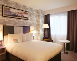 Hotels***/****