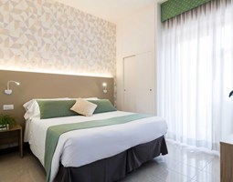 Hotel Pacific